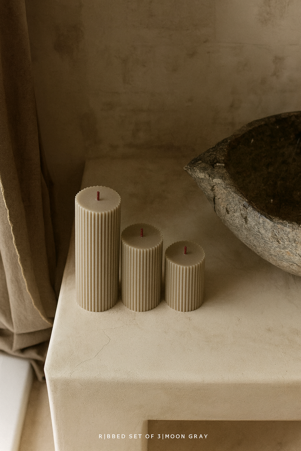RIBBED CANDLE