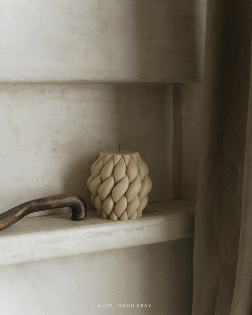 KNOT BALL CANDLE