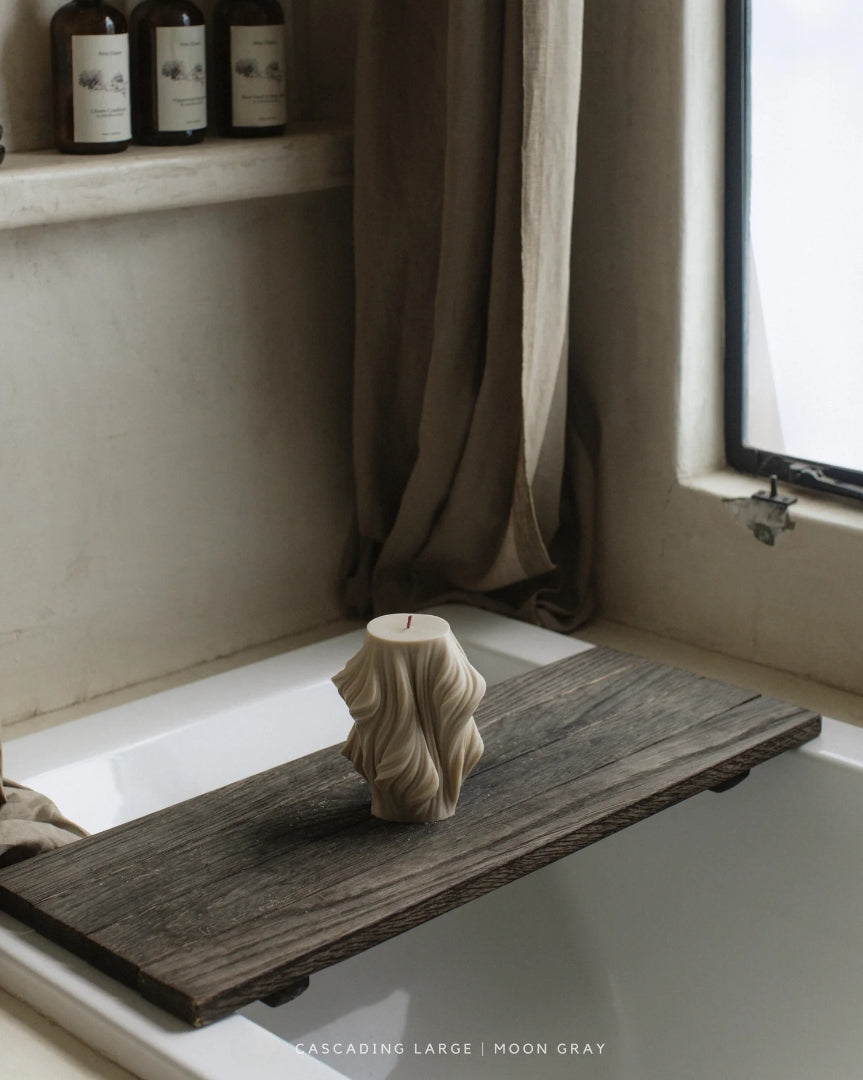 CASCADING WAVE CANDLE