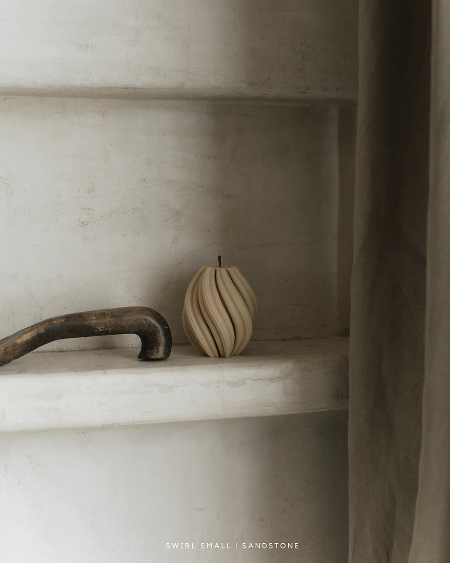 SWIRL CANDLE