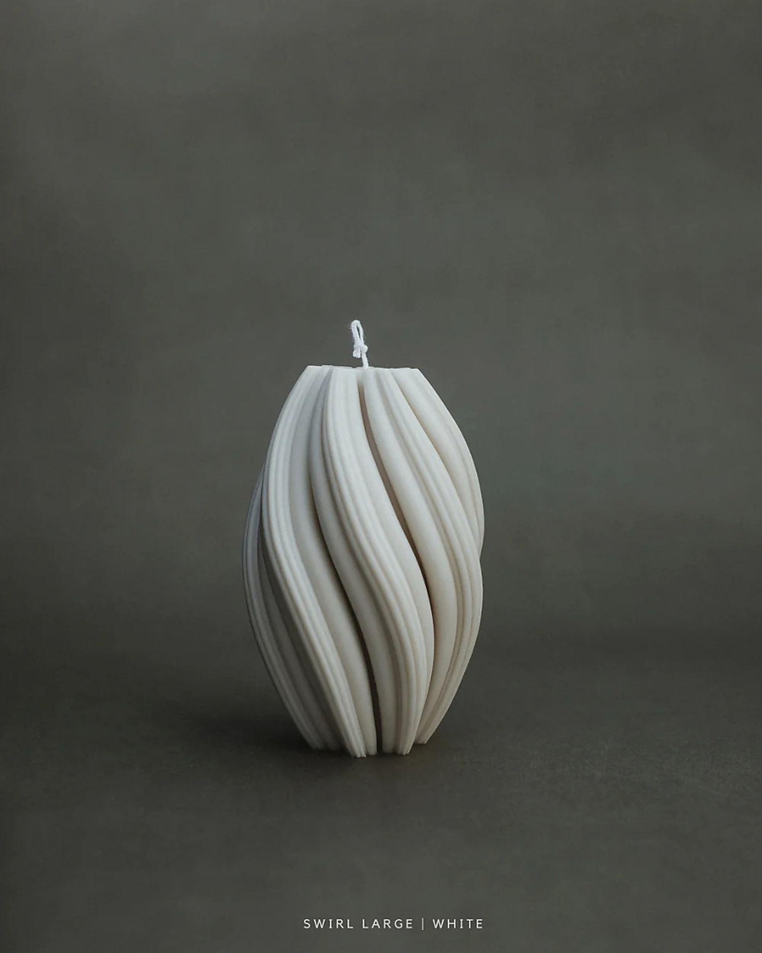 SWIRL CANDLE
